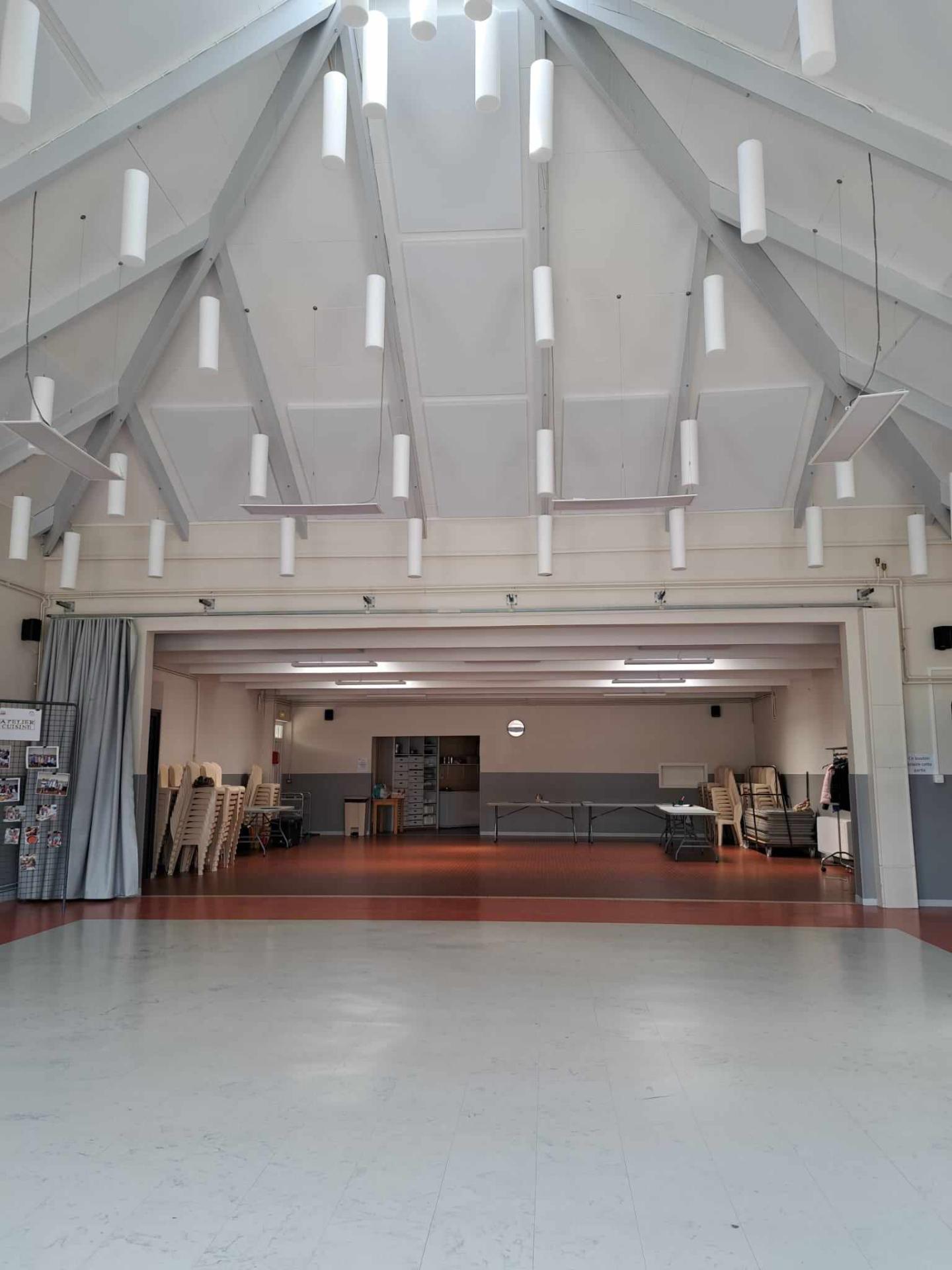 Salle polyvalente interieur