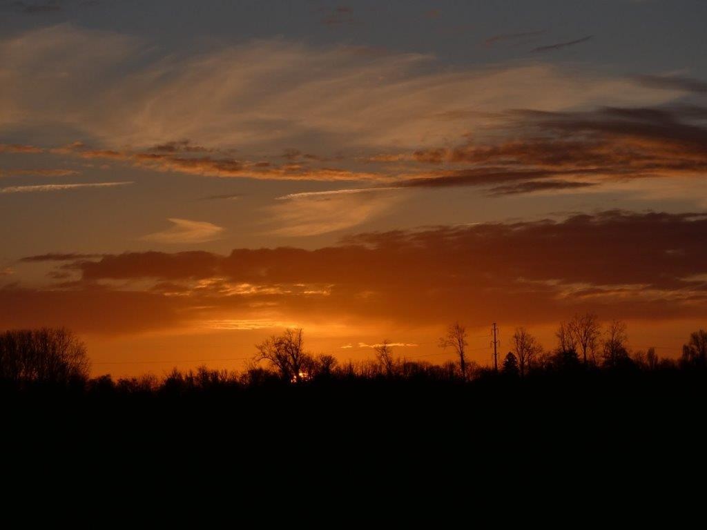 Le soleil se leve sur hellebrouck 1